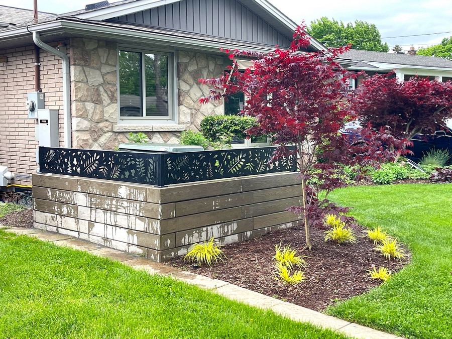 Fence topper