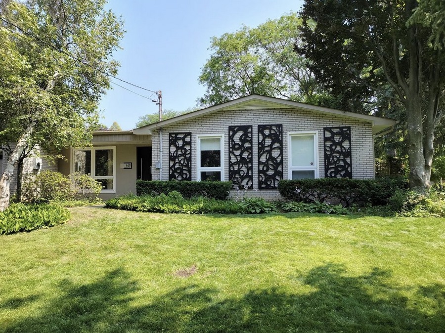 lasercut metal patio privacy screen