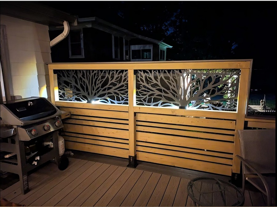 Fence topper