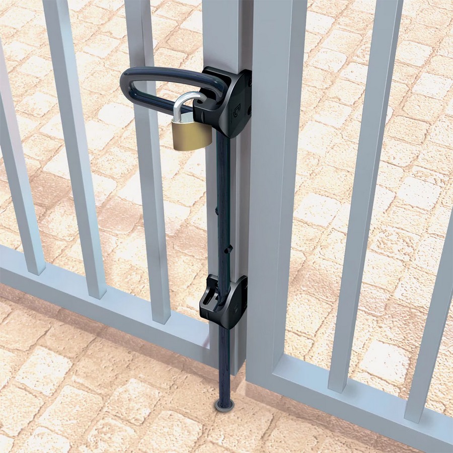 Padlockable drop bolt